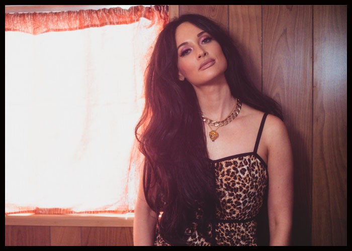 Kacey Musgraves’ ‘Star-Crossed’ Debuts At No. 1 On Billboard’s Top Album Sales Chart