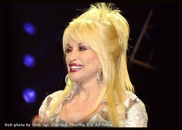 Dolly Parton To Explore Family Legacy With New Album, Docuseries