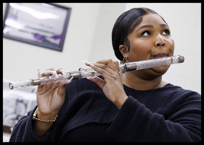 Lizzo Plays James Madison’s Crystal Flute At D.C. Concert