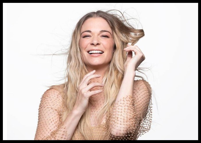 LeAnn Rimes Share Intimate ‘Spaceship’ Video Directed By Husband Eddie Cibrian