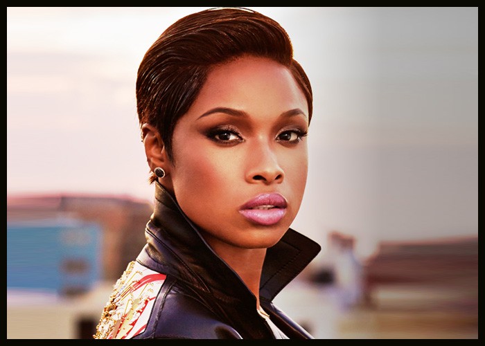 Jennifer Hudson Named Entertainer Of The Year At NAACP Image Awards