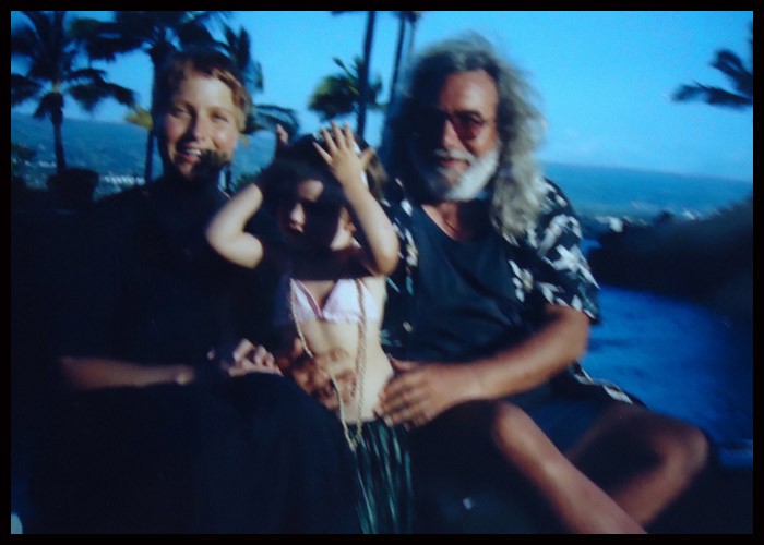 Jerry Garcia Foundation Announces Archive Project, 80th Birthday Concert