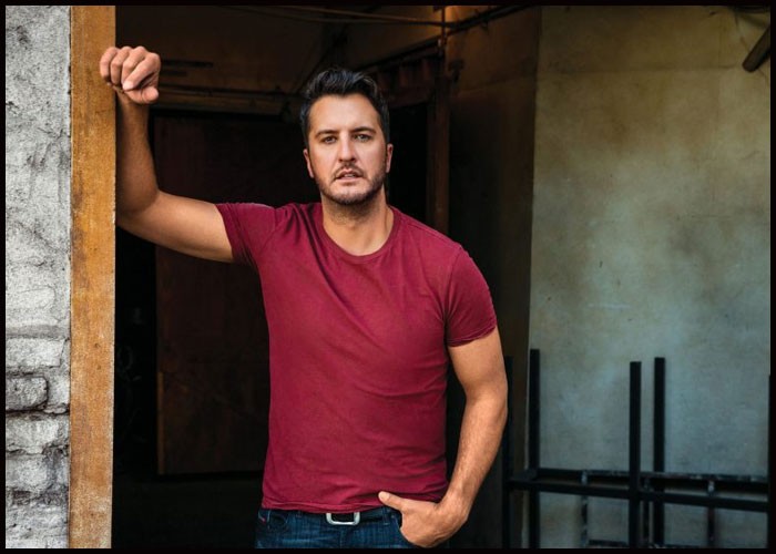 Luke Bryan Announces Farm Tour To Return This Fall