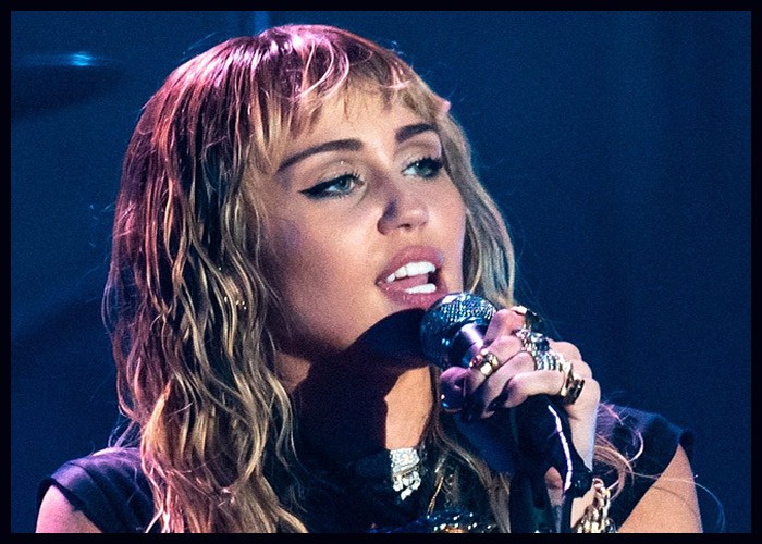 Miley Cyrus Shares Video Of Live Debut Of ‘Flowers’