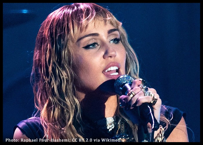 Miley Cyrus’ ‘Flowers’ Earns Record-Breaking 37th Week Atop Billboard’s Adult Contemporary Chart