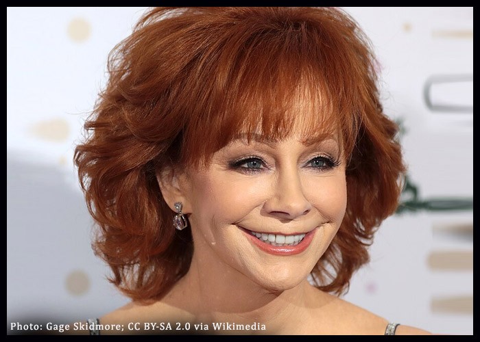 Reba McEntire To Host 59th Academy Of Country Music Awards