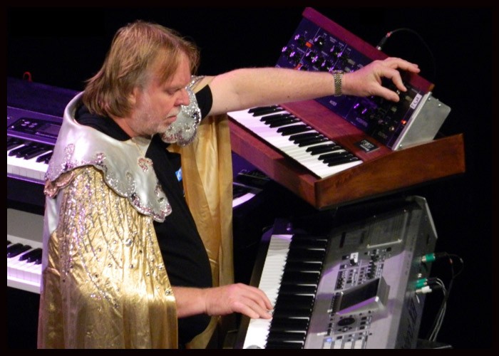 Rick Wakeman Announces ‘The Even Grumpier Old Rock Star’ U.S. Tour