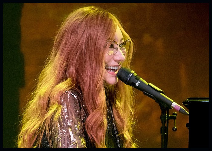 Tori Amos, Trevor Horn Team Up To Cover Kendrick Lamar’s ‘Swimming Pools (Drank)’