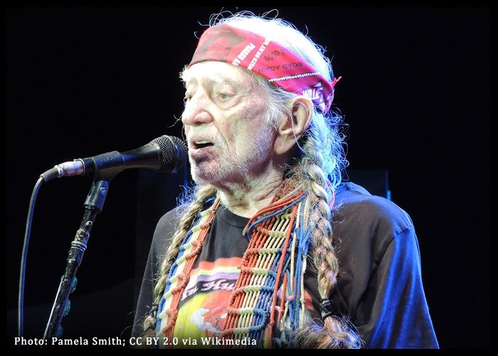 ‘Willie Nelson & Family’ Docuseries To Premiere On Paramount+